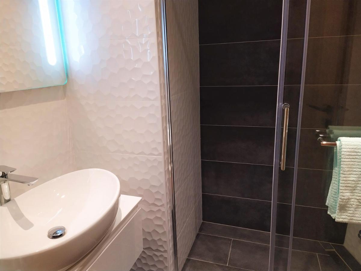 קרס Luxury Apartment - Old Soul With A New Heart מראה חיצוני תמונה