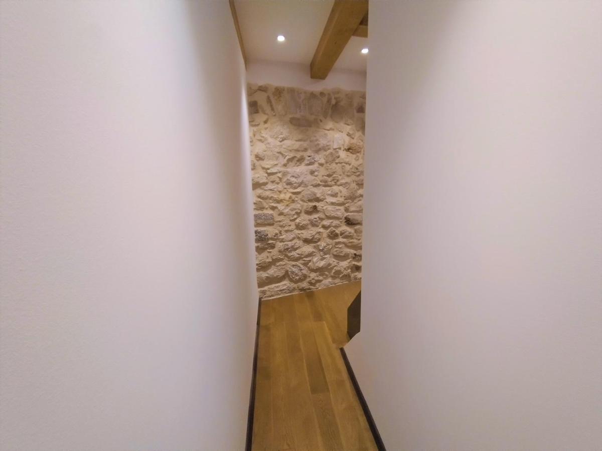 קרס Luxury Apartment - Old Soul With A New Heart מראה חיצוני תמונה
